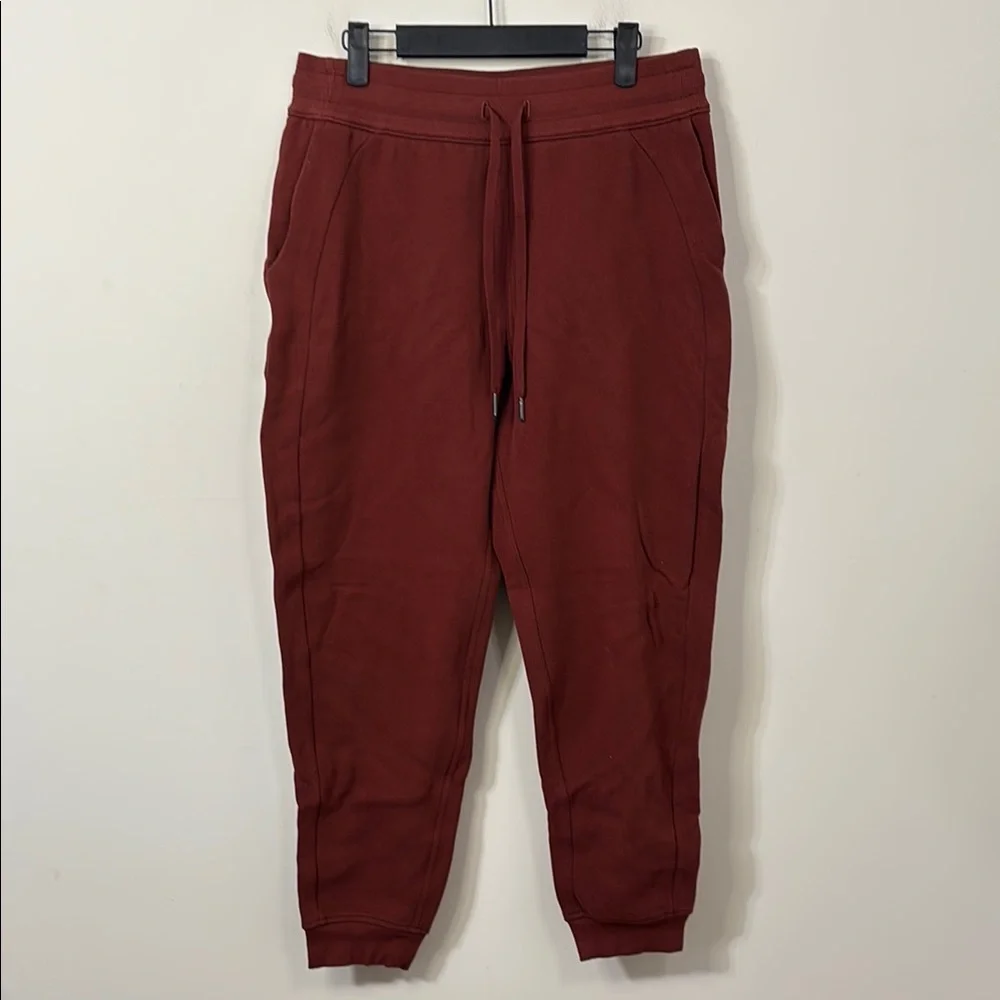 Lululemon Scuba High-Rise Jogger Smoky Red Size 10 - Picture 2 of 10